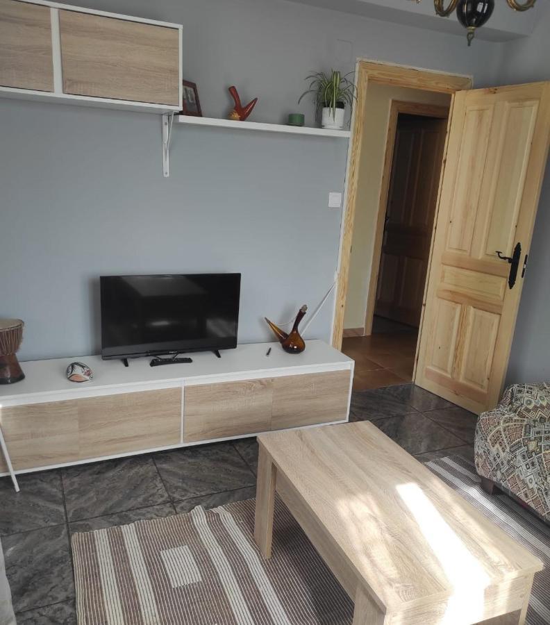 Casa Familiar Con Finca Privada Viveiro Kültér fotó